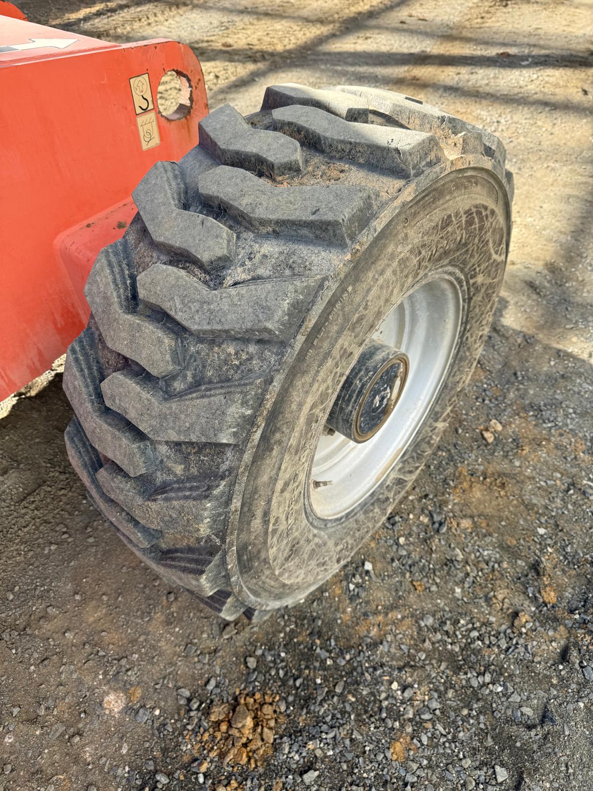 Sold - Scissor Lift - View 2